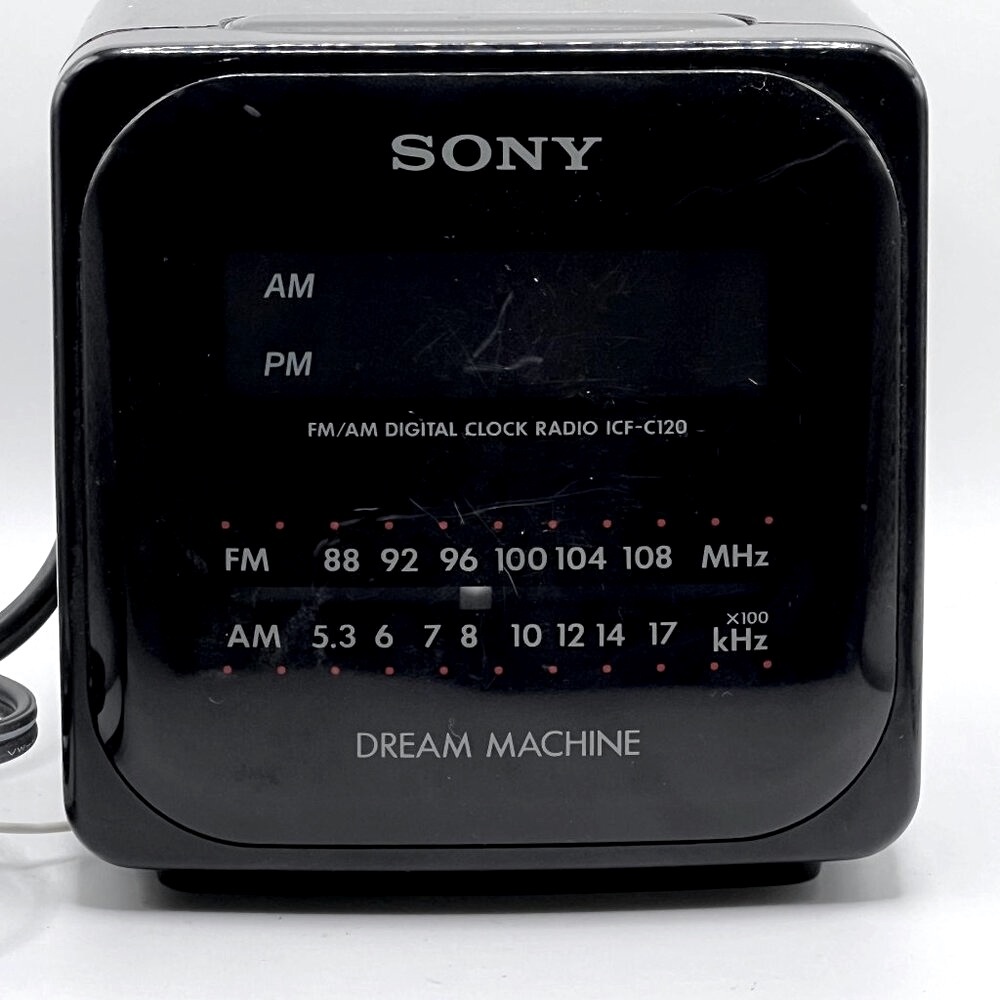 Sony Dream Machine Clock AM/FM Alarm Radio Black